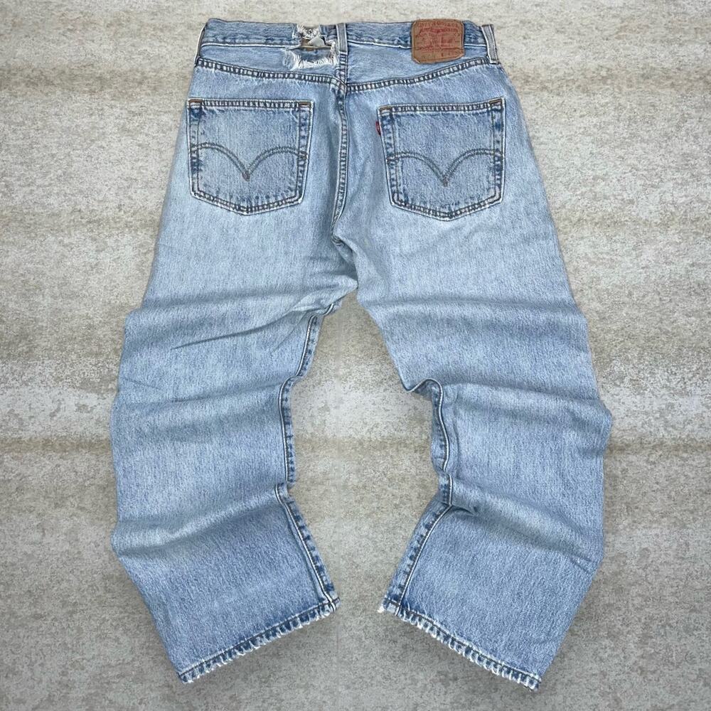Vintage Levis 501 Jeans Regular Straight Leg Fit Light Wash Distressed 90s